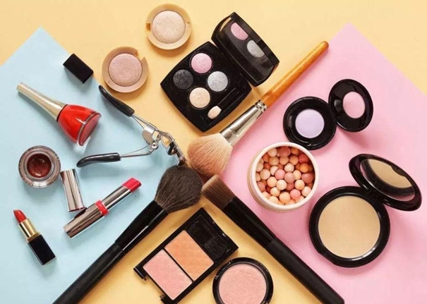 1647249779515860.jpg 特殊化妝品進口清關(guān)代理_副本.jpg