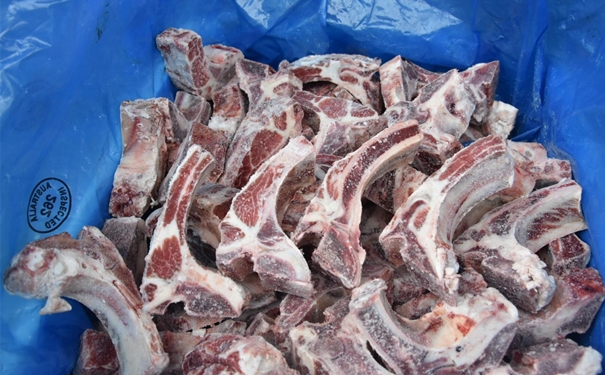 烏拉圭冷凍帶骨牛肉進(jìn)口報(bào)關(guān)門到門代理服務(wù) 烏拉圭冷凍帶骨牛肉進(jìn)口報(bào)關(guān)