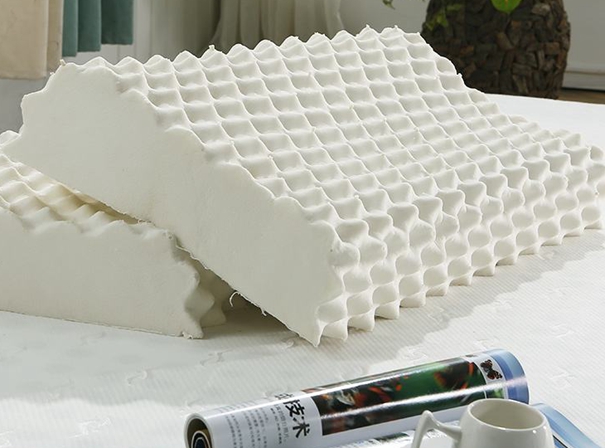 1645180060236546.jpg 馬來西亞進(jìn)口乳膠報(bào)關(guān).jpg